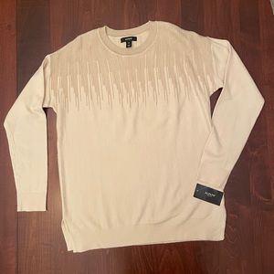 NEW Women’s Alfani Holiday or Winter Sweater in Ivory